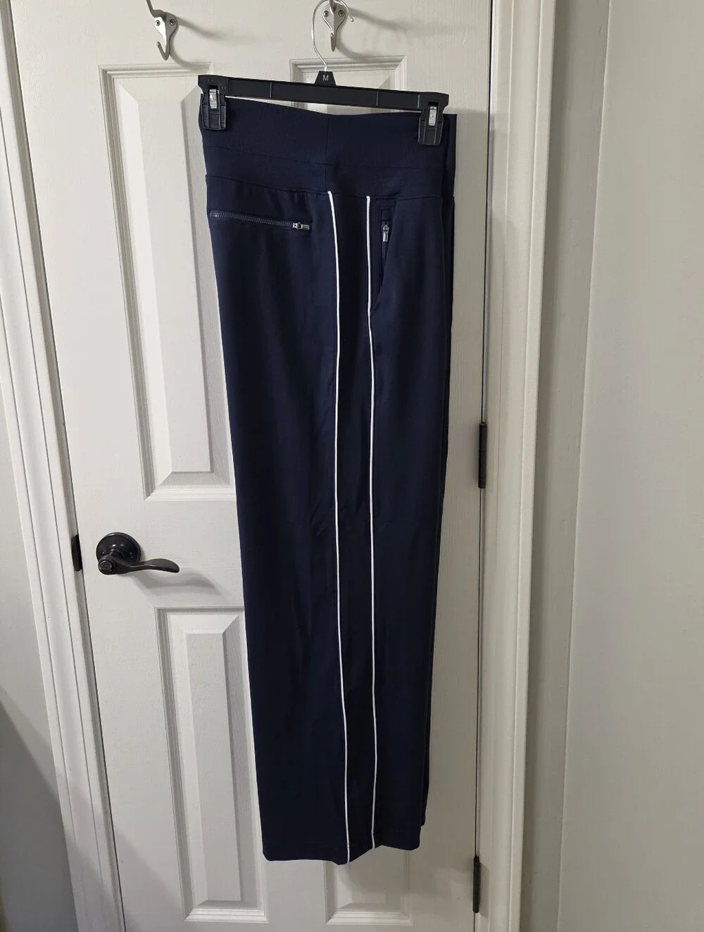 Athleta worn twice